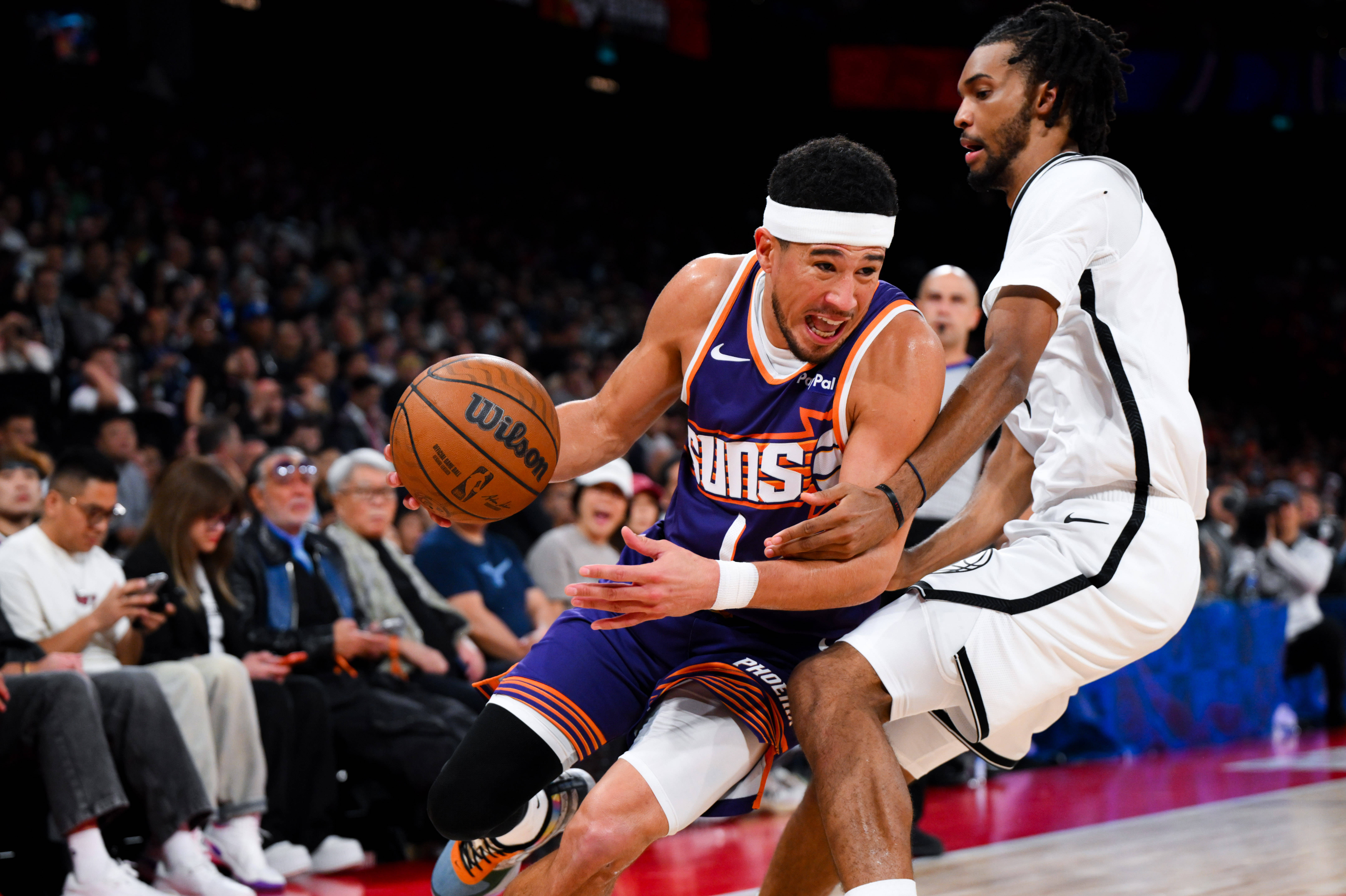 集结日布鲁克林篮网备战NBA季后赛；篮板制胜细节曝光；球迷炸锅；临场指挥获称赞的简单介绍