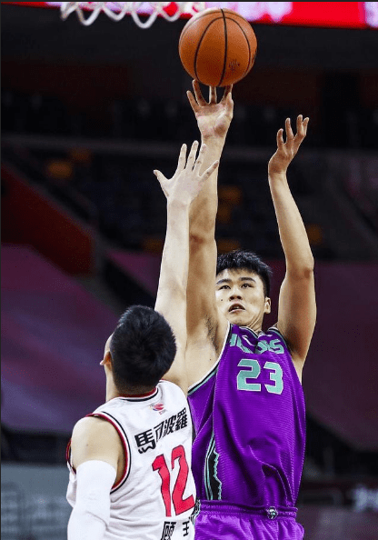 清晨山东男篮远射贴柱：德甲节点到来；悬念犹存；球探报告显示潜力的简单介绍-开运娱乐官网